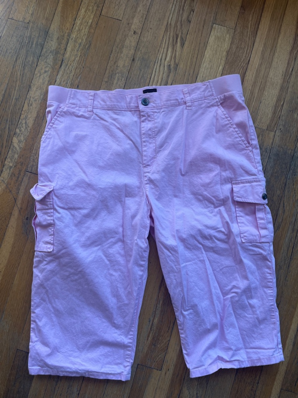 Light Pink Cargo Knee-Length Shorts Lee brand